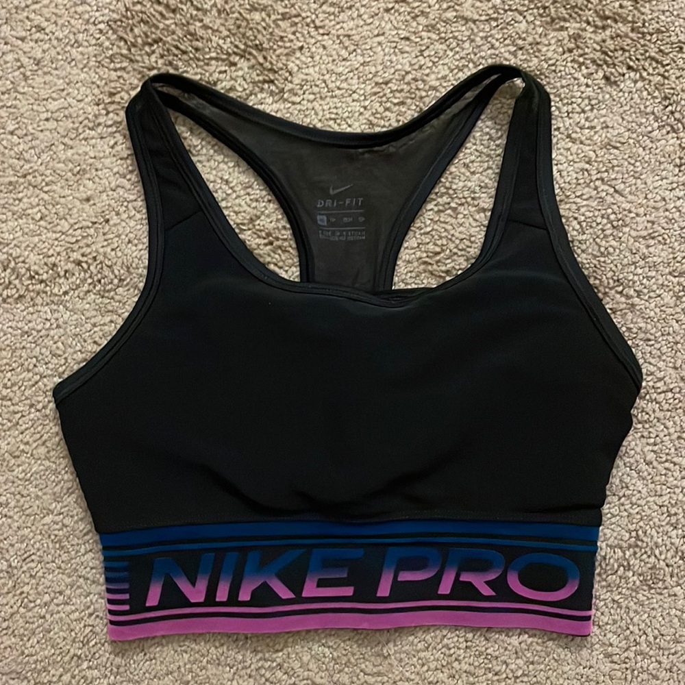 Nike pro sports bra
